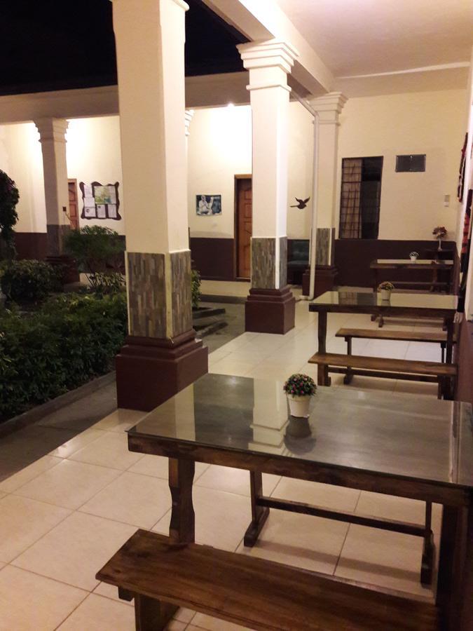 The Backpacker Hostal Ібарра Екстер'єр фото