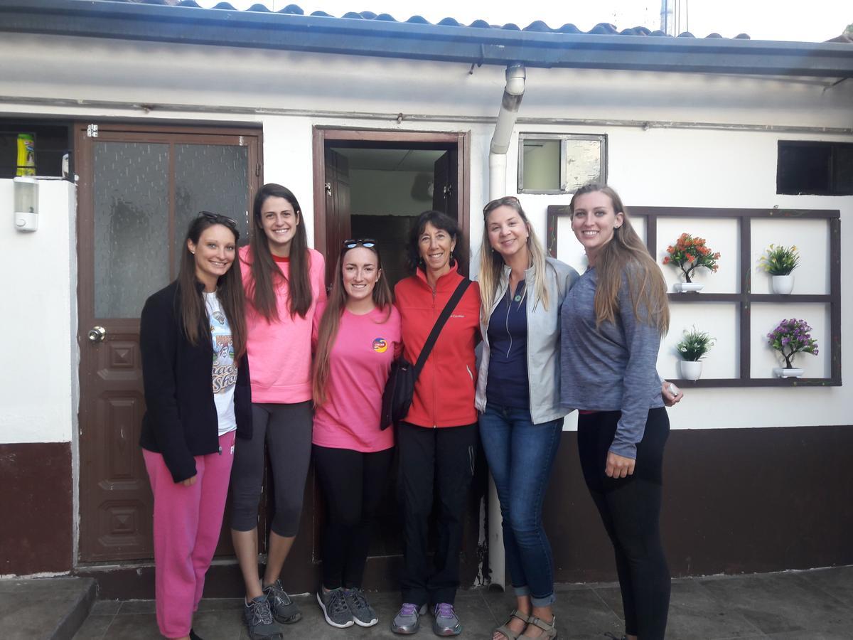 The Backpacker Hostal Ібарра Екстер'єр фото